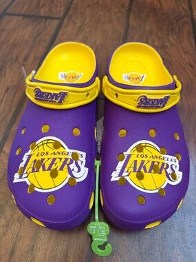 Crocs x NBA Los Angeles Lakers Classic Clogs Unisex Size M9 / W11 Purple Yellow